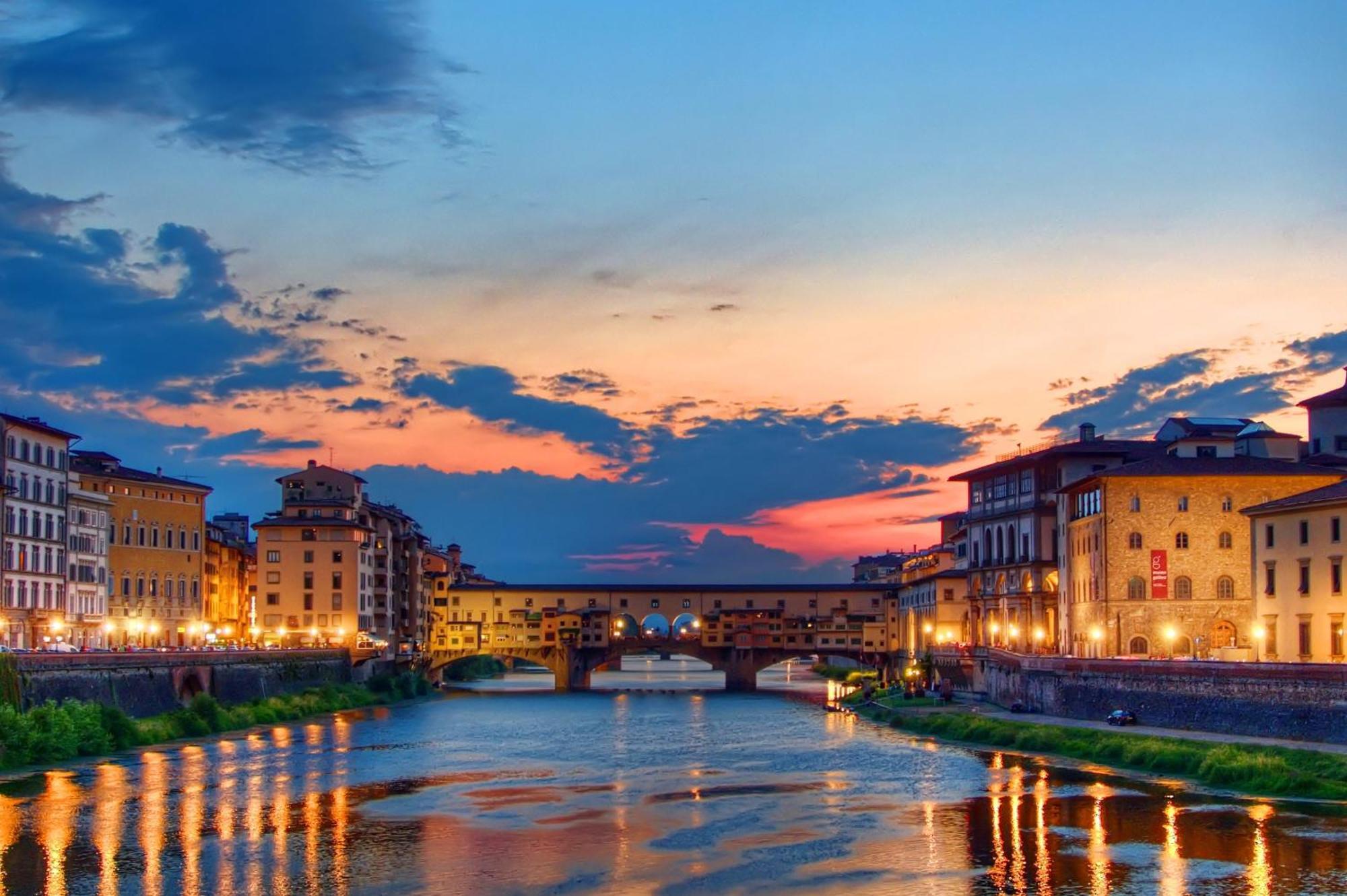 Le Cinque Lampade Florence Suites Exterior photo